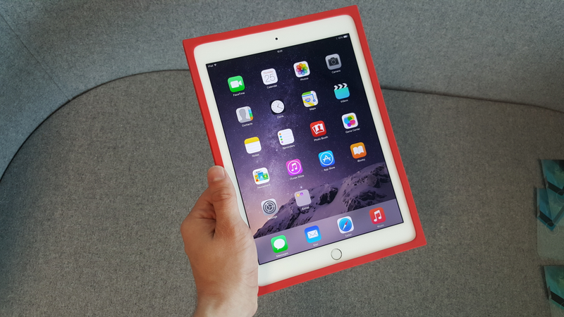 Illustration for article titled Logitech's New iPad Case Doesn't Sacrifice Style For Protection